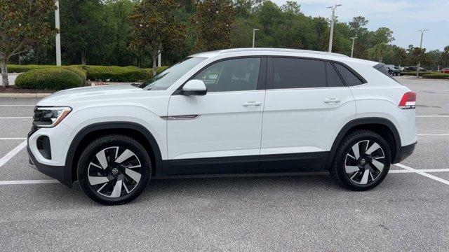 used 2024 Volkswagen Atlas Cross Sport car, priced at $35,084