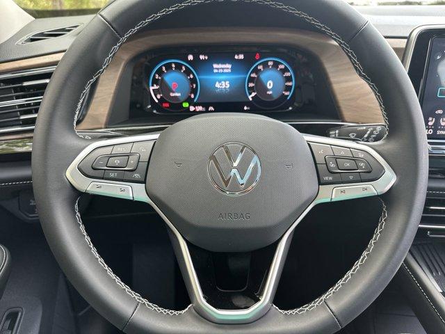new 2025 Volkswagen Atlas car, priced at $44,532