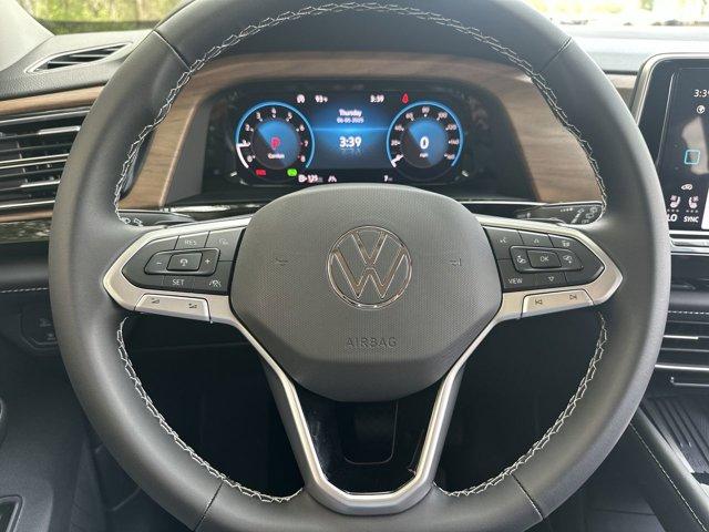 new 2025 Volkswagen Atlas car, priced at $43,159