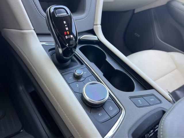used 2022 Cadillac XT6 car, priced at $32,500