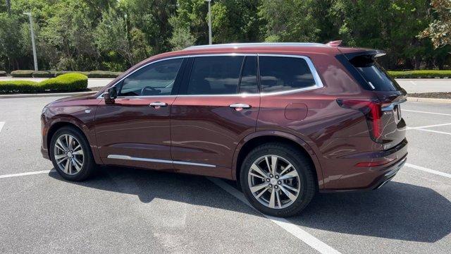 used 2022 Cadillac XT6 car, priced at $32,500
