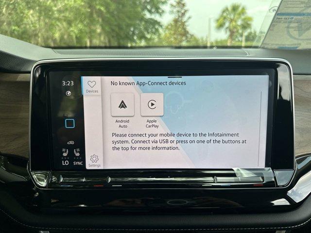 new 2025 Volkswagen Atlas car, priced at $43,584