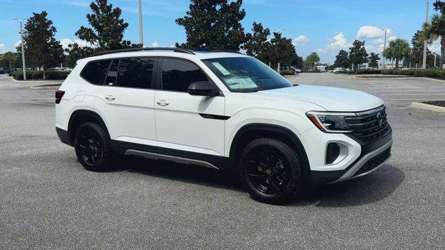 new 2025 Volkswagen Atlas car, priced at $48,130