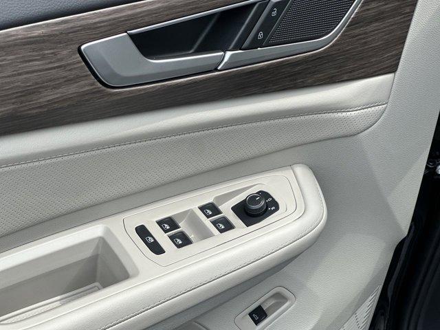 new 2026 Volkswagen Atlas car