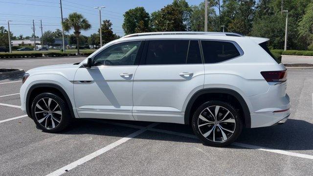 new 2025 Volkswagen Atlas car, priced at $53,880