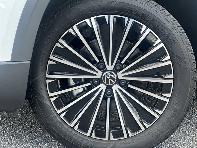 new 2025 Volkswagen Taos car, priced at $28,996