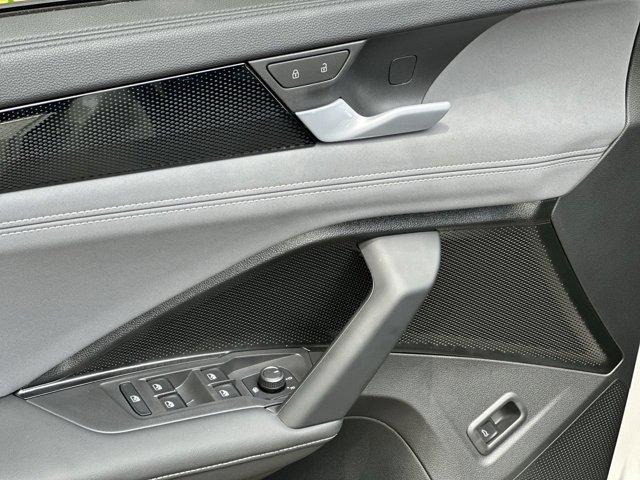 new 2025 Volkswagen Tiguan car