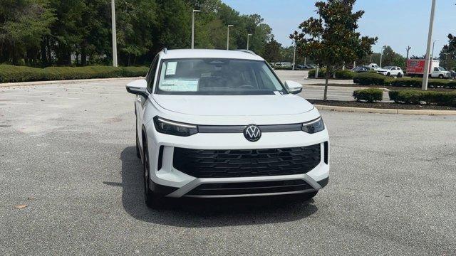 new 2025 Volkswagen Tiguan car