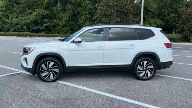 new 2024 Volkswagen Atlas car, priced at $43,778