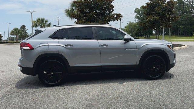 new 2025 Volkswagen Atlas Cross Sport car, priced at $42,610