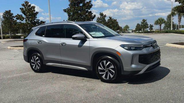 new 2025 Volkswagen Tiguan car