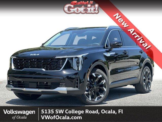 used 2025 Kia Sorento car, priced at $37,000