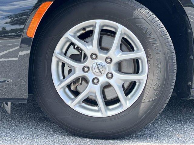 used 2023 Chrysler Pacifica car, priced at $22,500