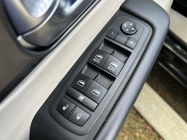 used 2023 Chrysler Pacifica car, priced at $22,500
