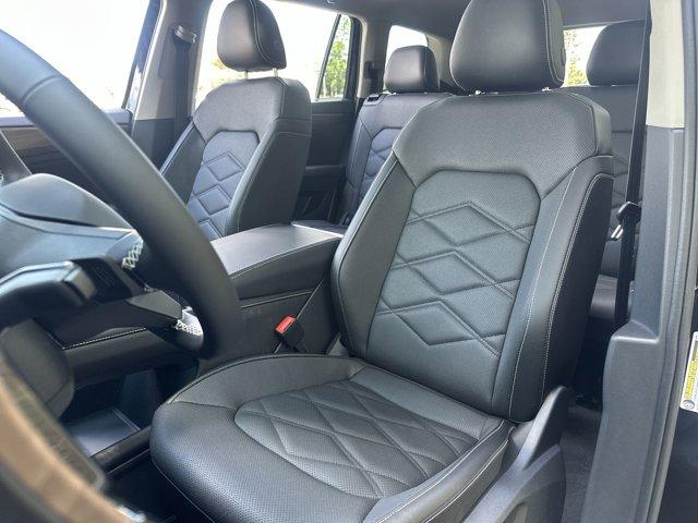 new 2025 Volkswagen Atlas car, priced at $44,669