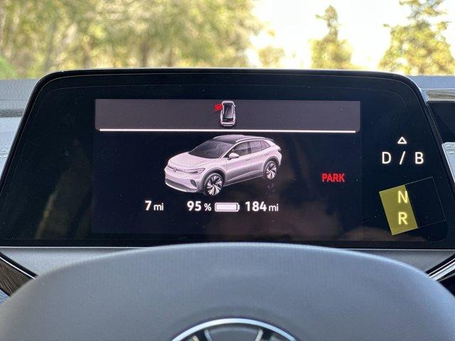 new 2025 Volkswagen ID.4 car