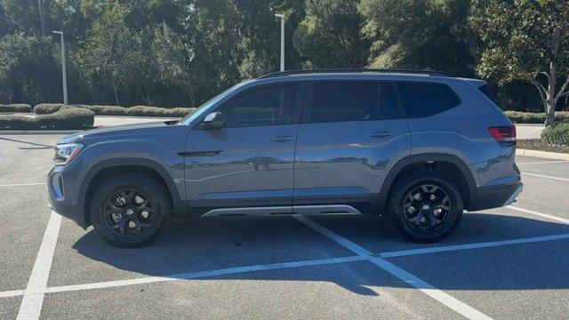 new 2025 Volkswagen Atlas car, priced at $49,111