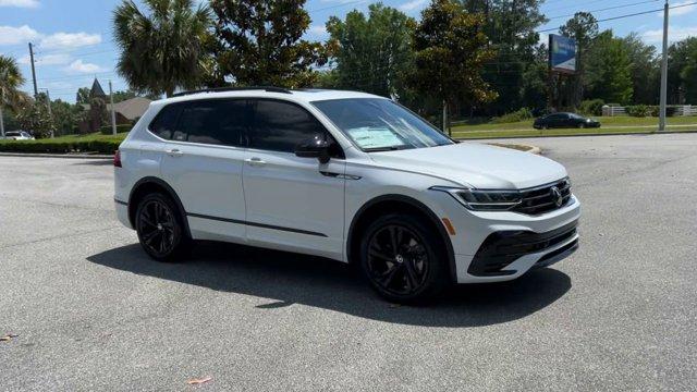 new 2024 Volkswagen Tiguan car, priced at $35,846