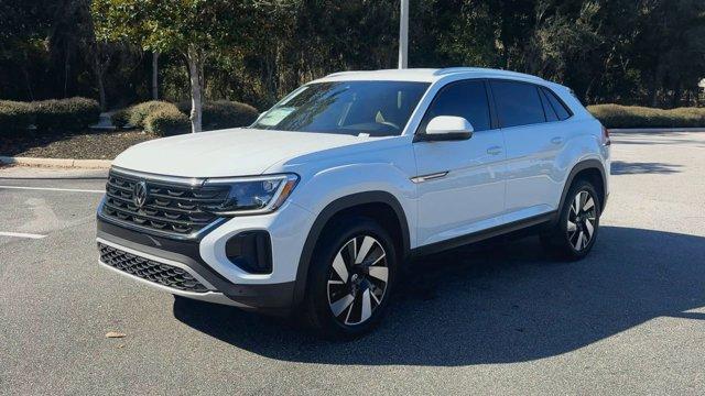 new 2025 Volkswagen Atlas Cross Sport car