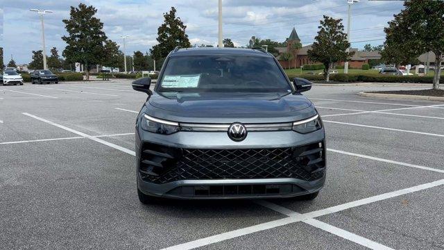 new 2025 Volkswagen Tiguan car, priced at $37,041