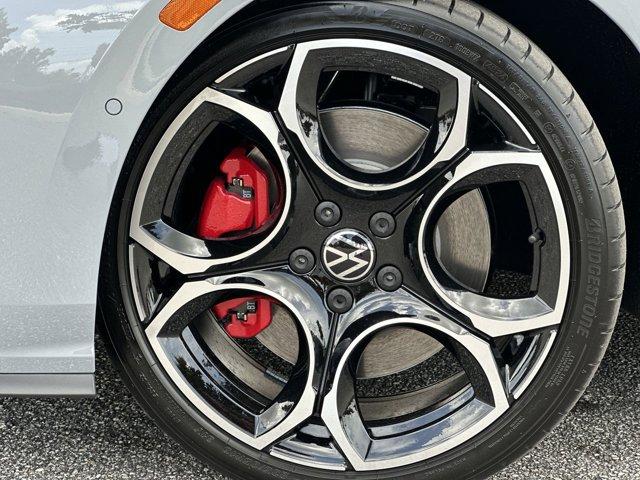 new 2025 Volkswagen Golf GTI car