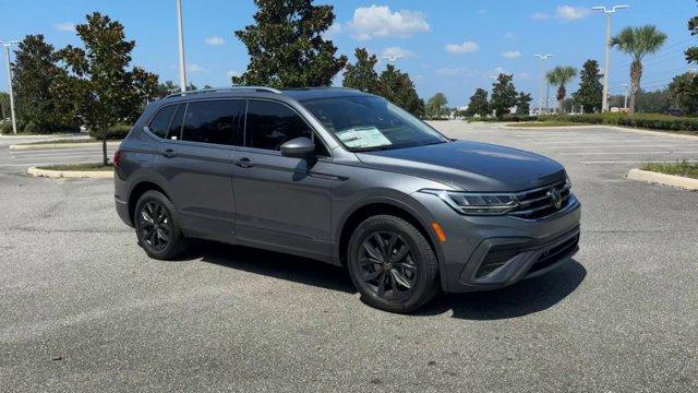 new 2024 Volkswagen Tiguan car, priced at $33,638