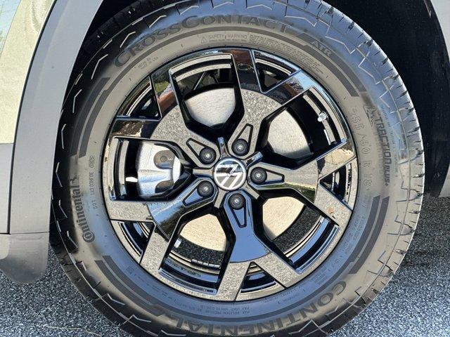 new 2025 Volkswagen Atlas car, priced at $47,707