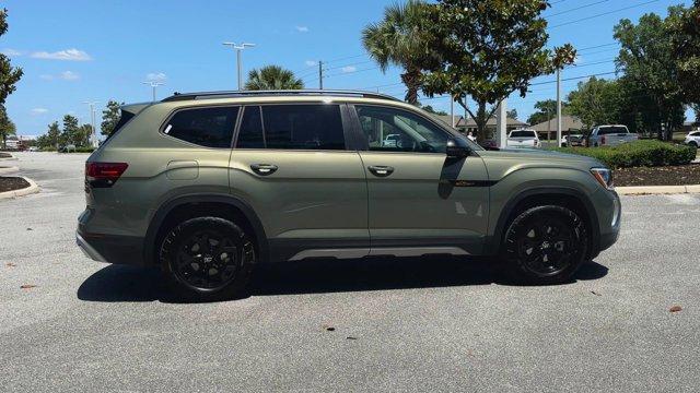 new 2025 Volkswagen Atlas car, priced at $47,707