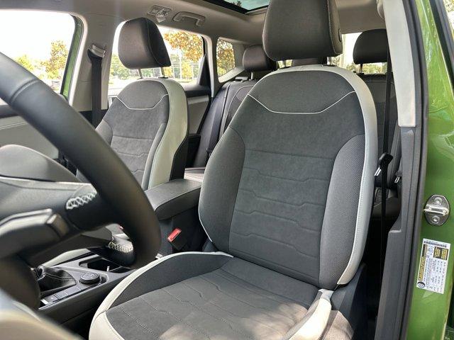 new 2025 Volkswagen Taos car, priced at $32,111