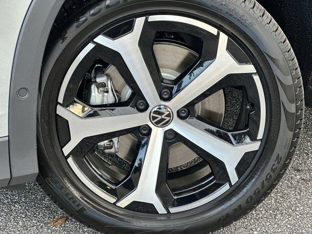 new 2025 Volkswagen Tiguan car, priced at $36,550