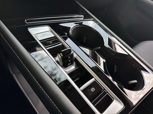 new 2025 Volkswagen Atlas car, priced at $43,159