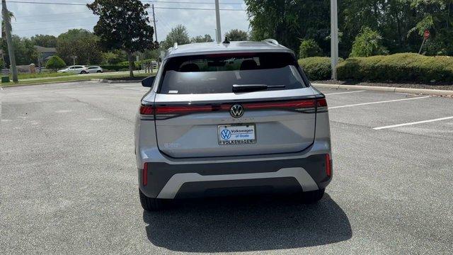 new 2025 Volkswagen Tiguan car