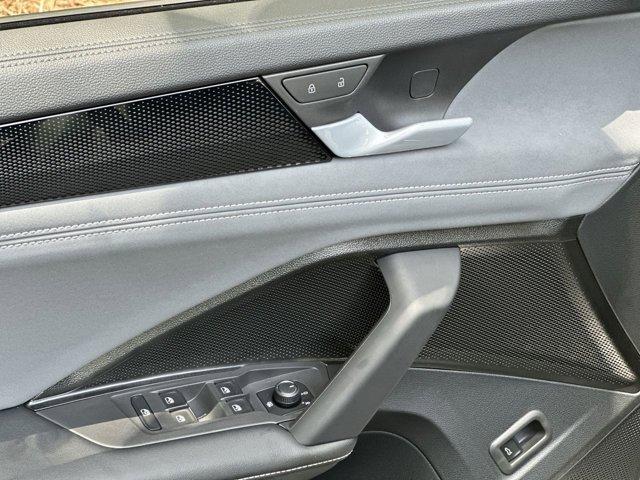 new 2025 Volkswagen Tiguan car