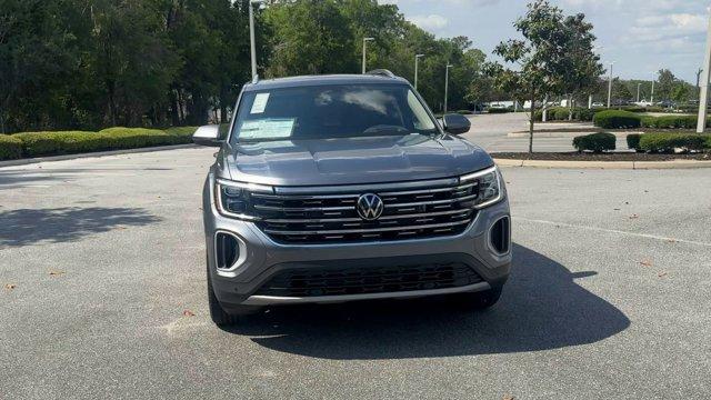 new 2025 Volkswagen Atlas car, priced at $48,861