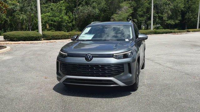 new 2025 Volkswagen Tiguan car