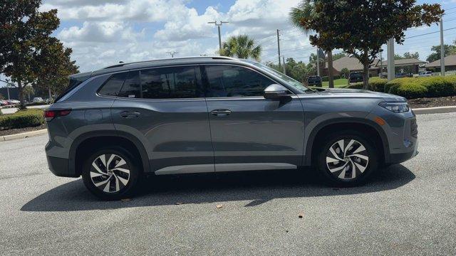 new 2025 Volkswagen Tiguan car