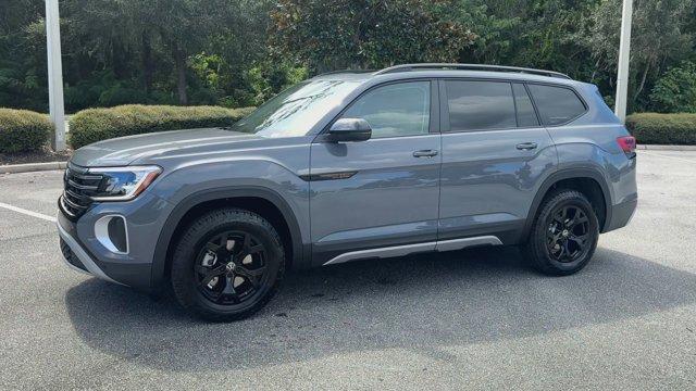 new 2025 Volkswagen Atlas car, priced at $47,996