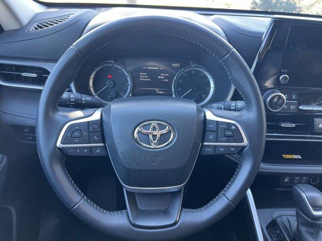 used 2024 Toyota Highlander car, priced at $39,000