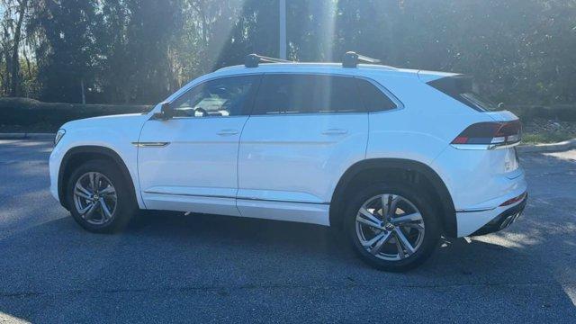 new 2024 Volkswagen Atlas Cross Sport car, priced at $49,175