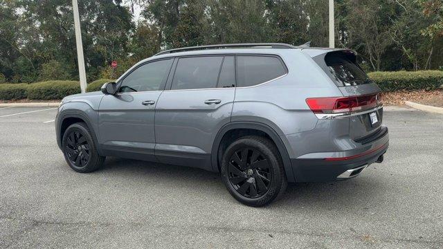 new 2025 Volkswagen Atlas car, priced at $47,204