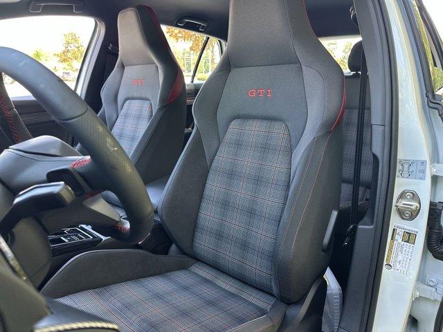 new 2025 Volkswagen Golf GTI car