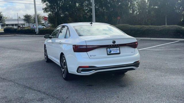 new 2025 Volkswagen Jetta car