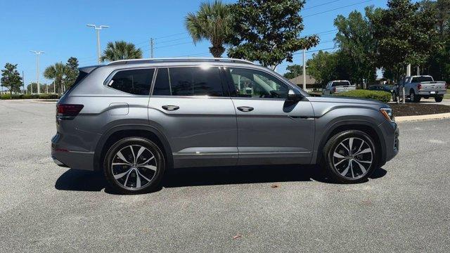 new 2025 Volkswagen Atlas car, priced at $54,041