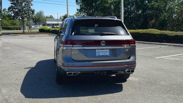 new 2025 Volkswagen Atlas car, priced at $54,041