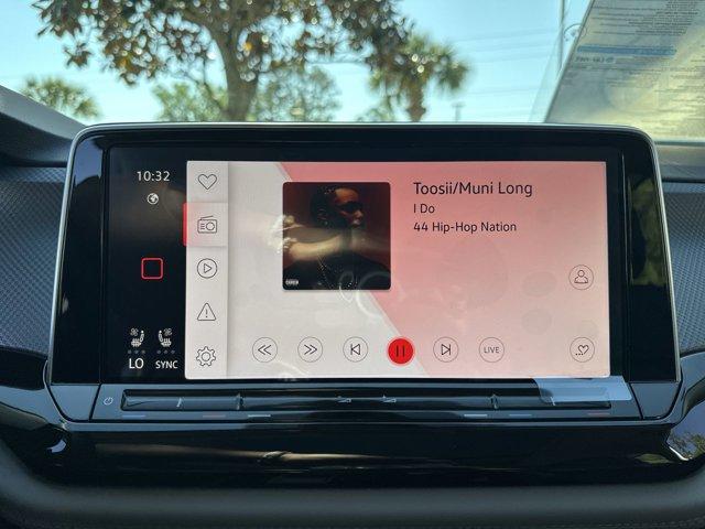 new 2025 Volkswagen Atlas car, priced at $47,013