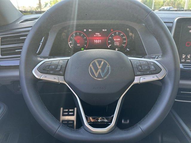 new 2025 Volkswagen Atlas car, priced at $47,013