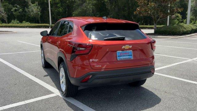 used 2024 Chevrolet Trax car, priced at $20,861