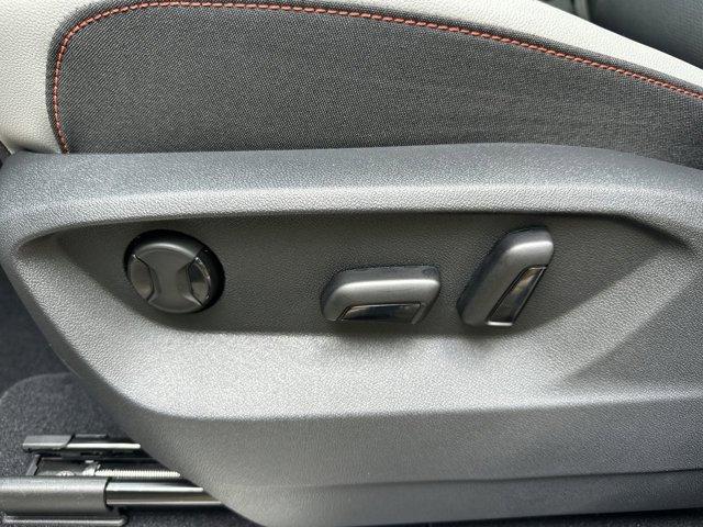 new 2025 Volkswagen Atlas car, priced at $47,013