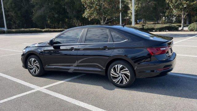 used 2021 Volkswagen Jetta car, priced at $18,644