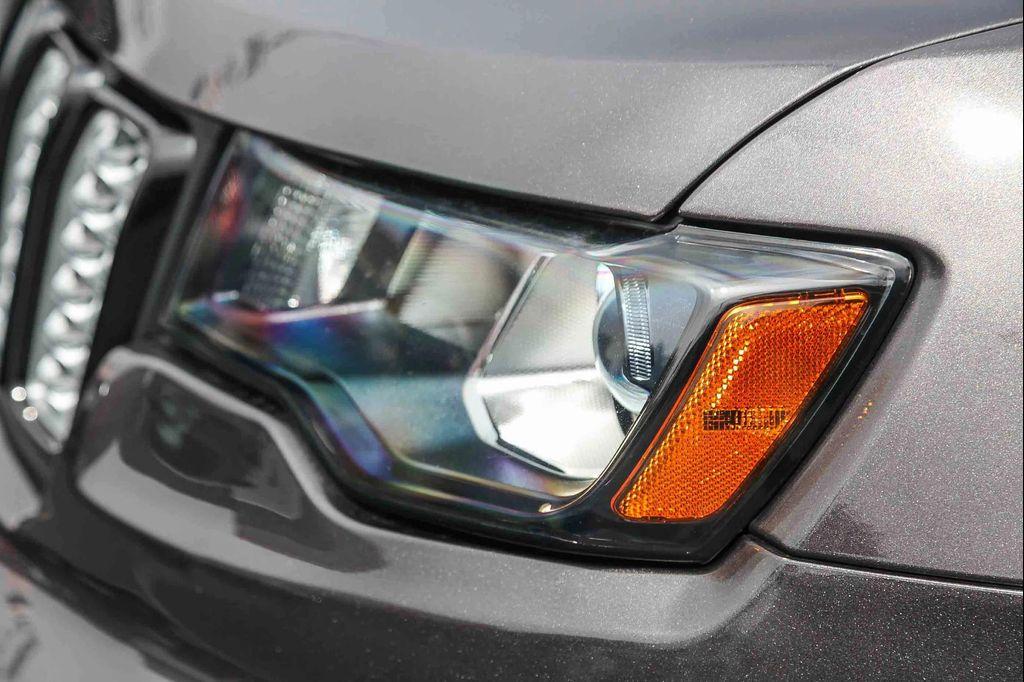 used 2021 Jeep Grand Cherokee car, priced at $26,888